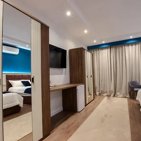 Hotel Vasho *